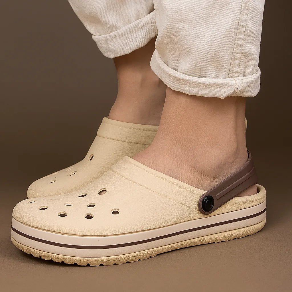 Crocs Classic Confort Enfermagem Marrom