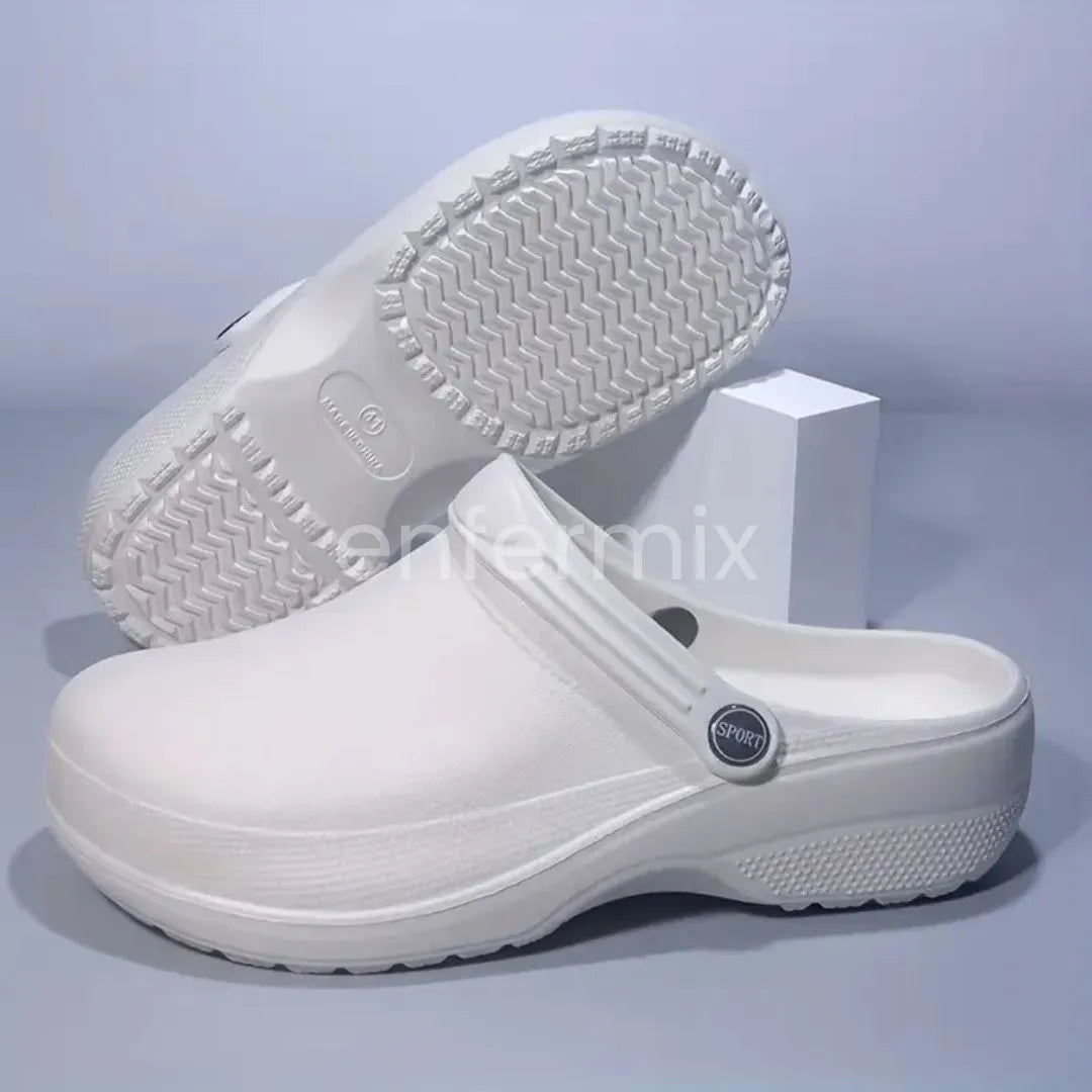 Crocs fechado branco