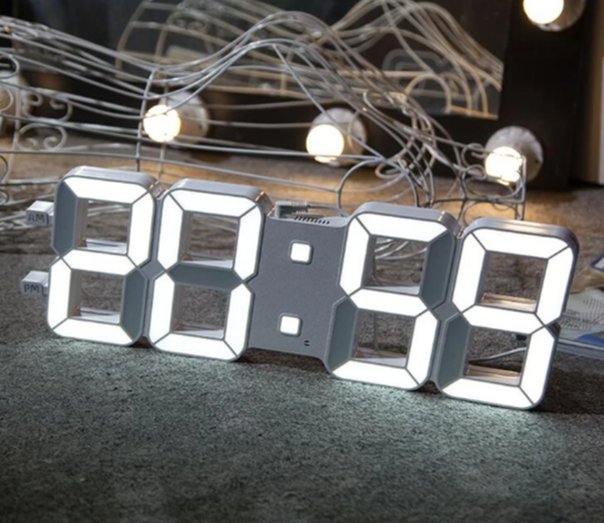 Relógio de Mesa Digital 3D com LED