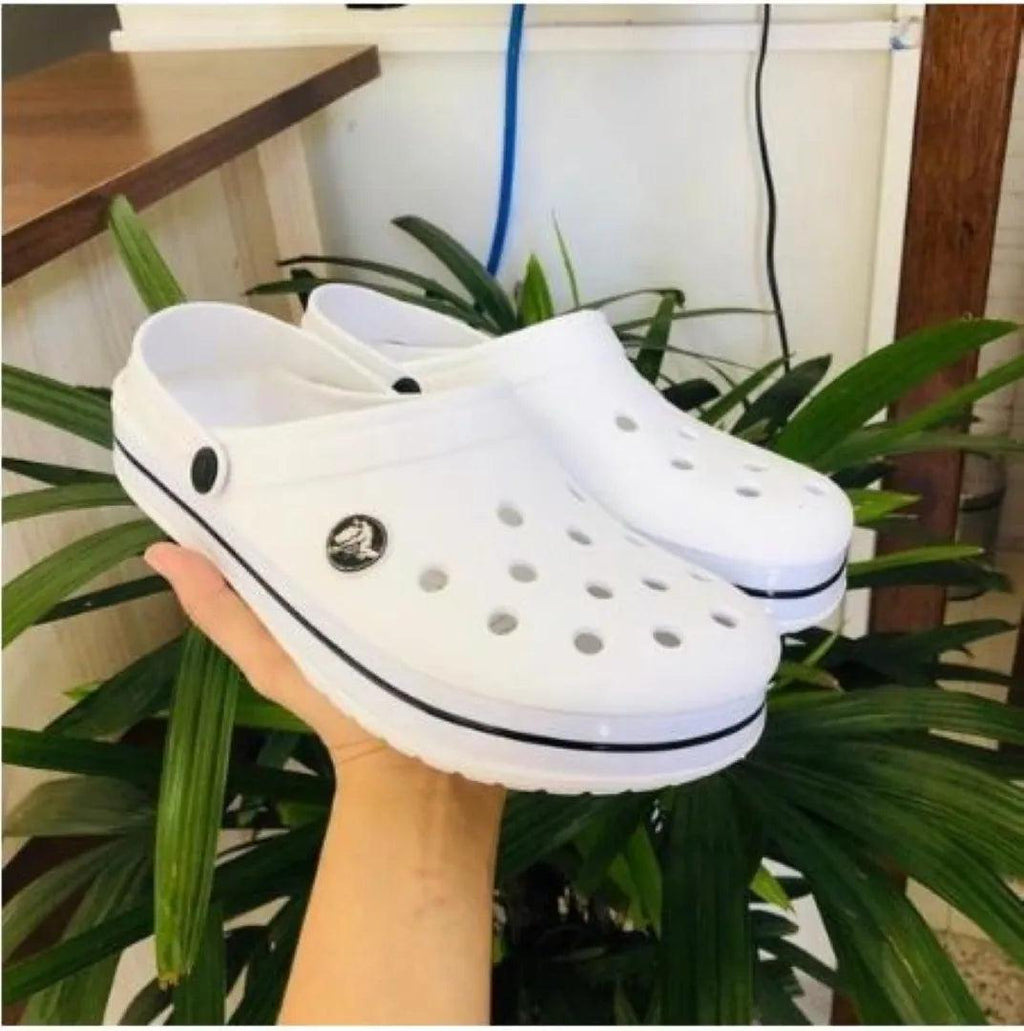 Crocs branco best sale para enfermagem